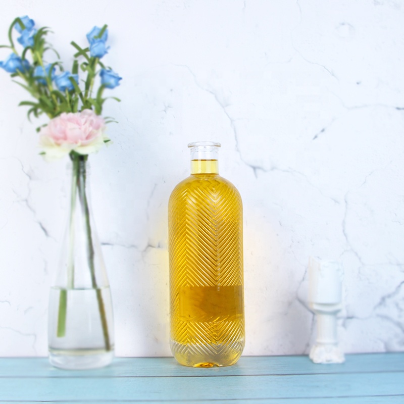 500ml 700ml 750ml Transparent Flint Glass Bottle with Glass Collar and Base Material
