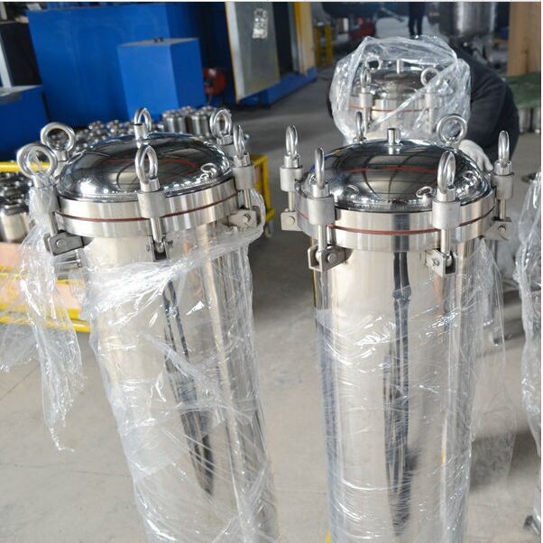 Large Heavy Duty Bottom Out Bag Filter Housing With Perforated Basket