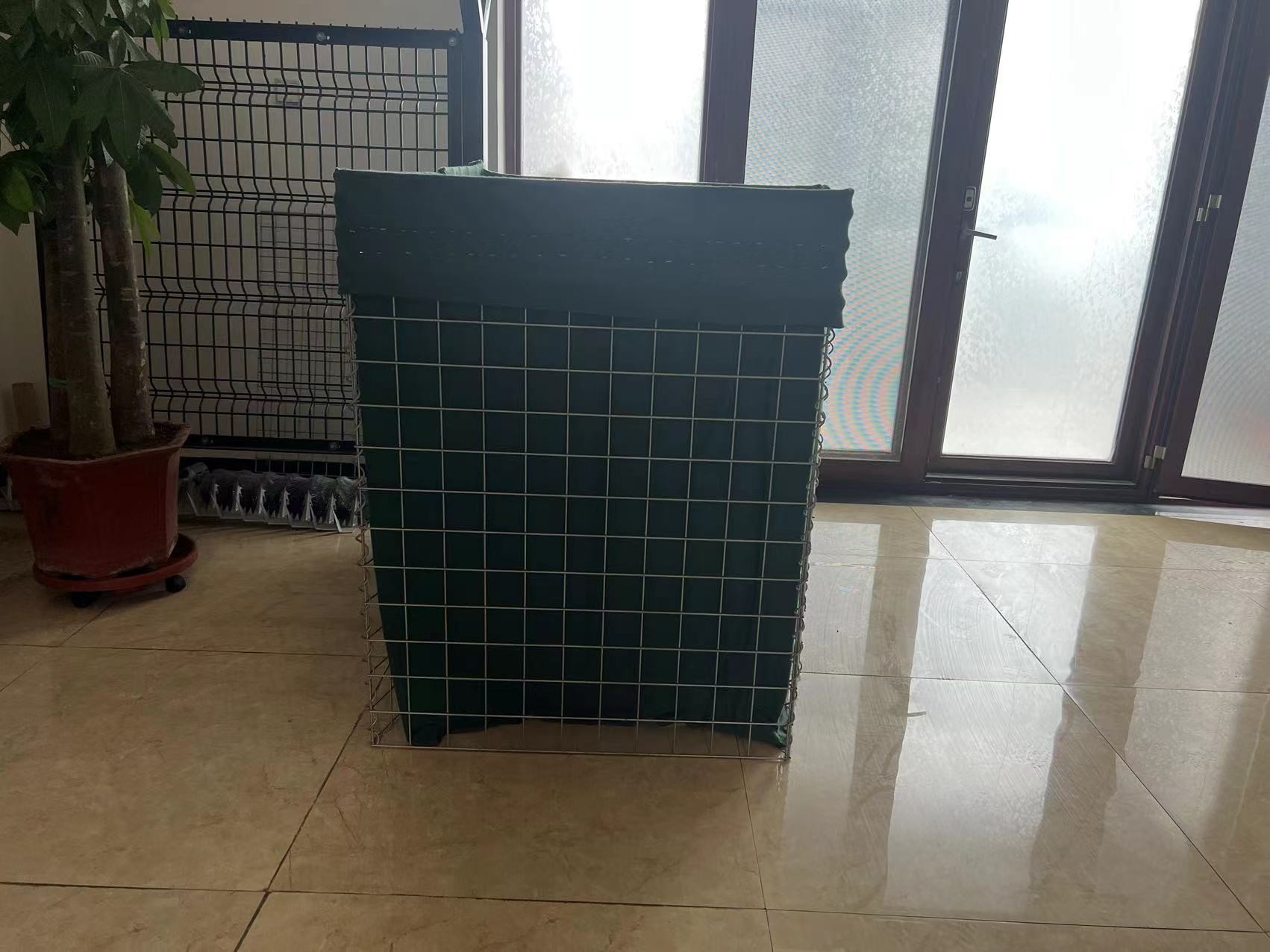Mil 12 Defensive Hot Dipped Galvanized Welded Wire Hesco Sand Barrier