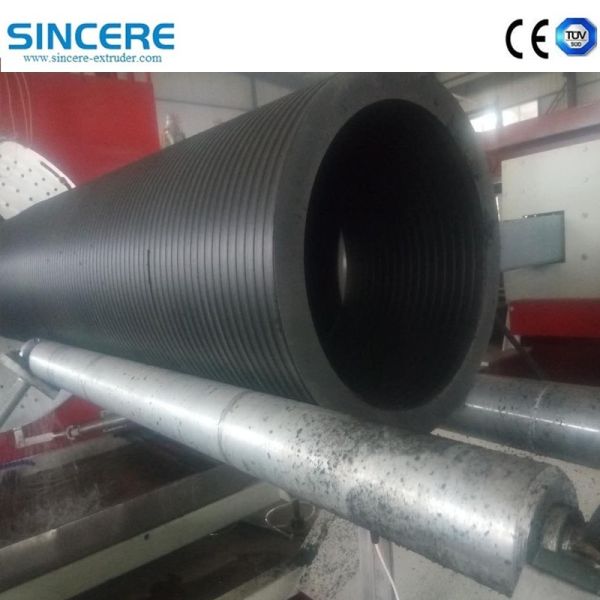 HDPE PPH 300-800kg/h Output Continuous Spiral Soild Wall Pipe Tank Production