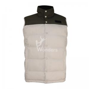 China Quilted Lightweight Gilet Men's Puffer Vest Padded Bubble Vest Winter Travel Casual on sale