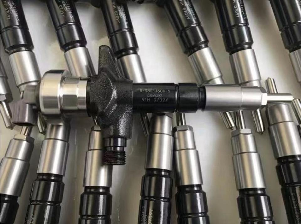 095000-6980 8-98011604-5 Car Fitment ISUZU OEM STAND 4JJ1 Heavy Truck Parts Injector for ISUZU Engine Parts Injector