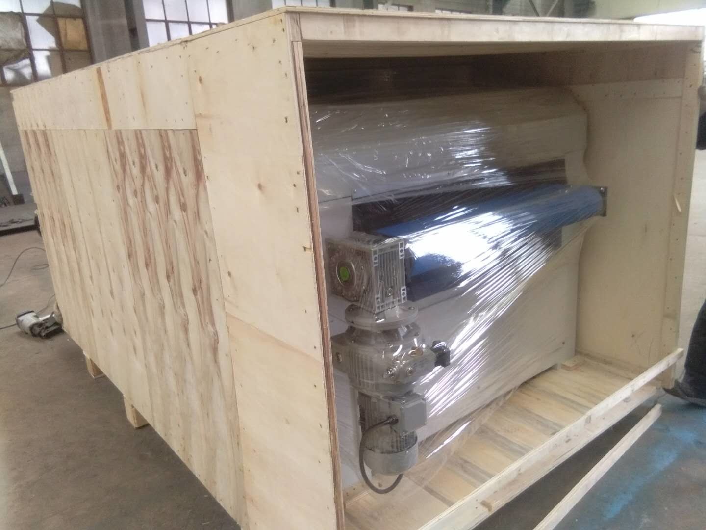 KC1000-3R Wood grain making wire brush machine for wooden table floor door