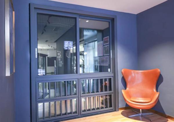 Stylish Office Aluminum Sliding Window , Broken Bridge Aluminium Soundproof