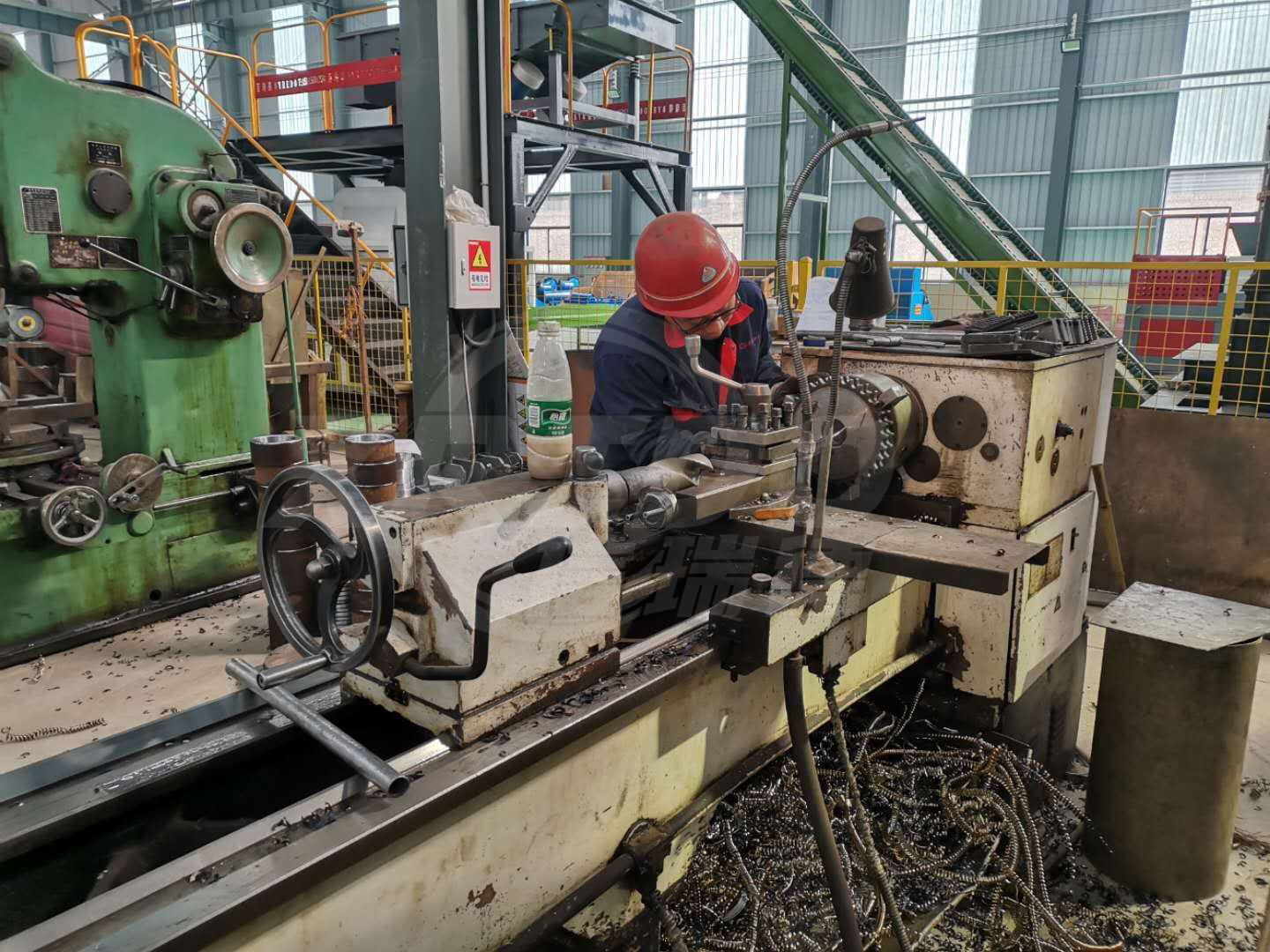 2000kg/D-3000kg/D Industrial Garbage Shredder Wood Metal Double Shaft Shredder