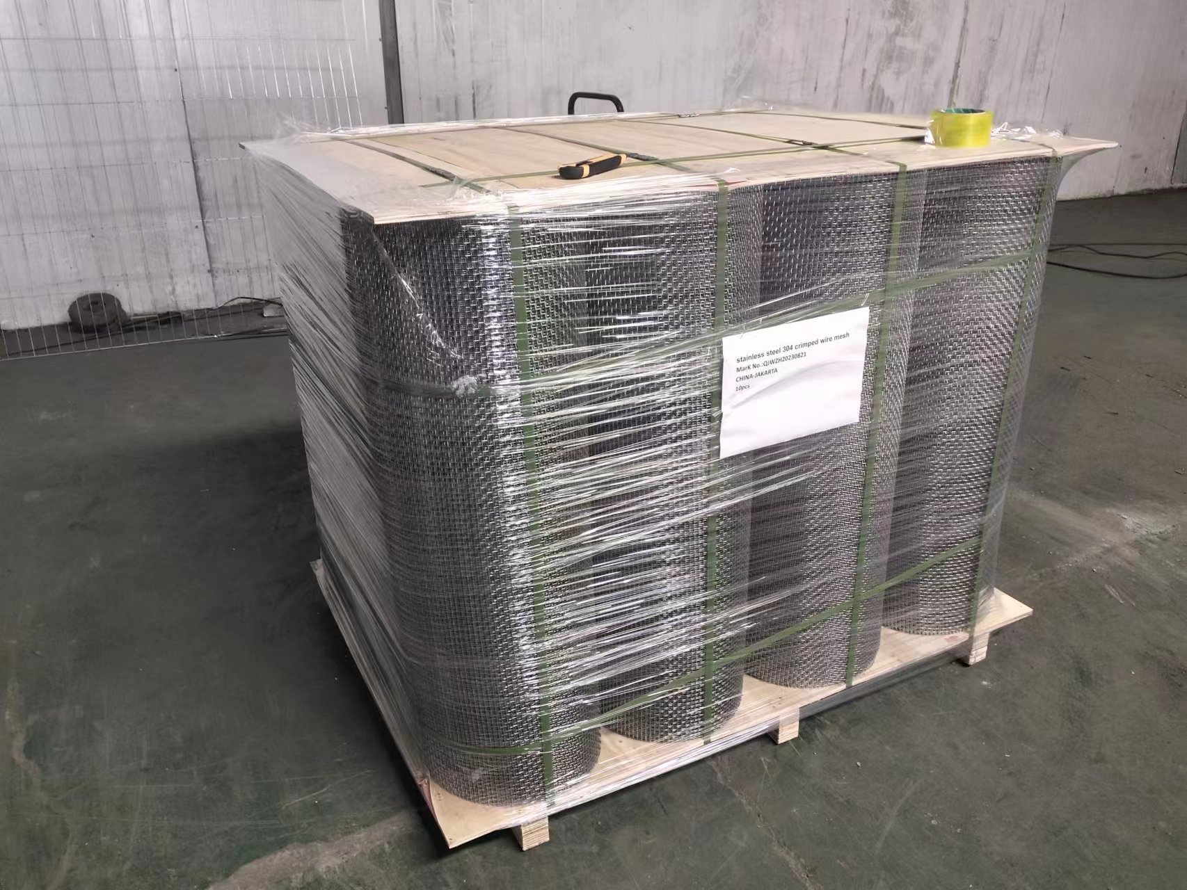 crimped wire mesh