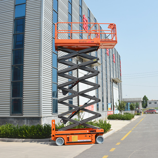 CE Certified Self Propelled Scissor Lift for Aerial Installation and Maintenance