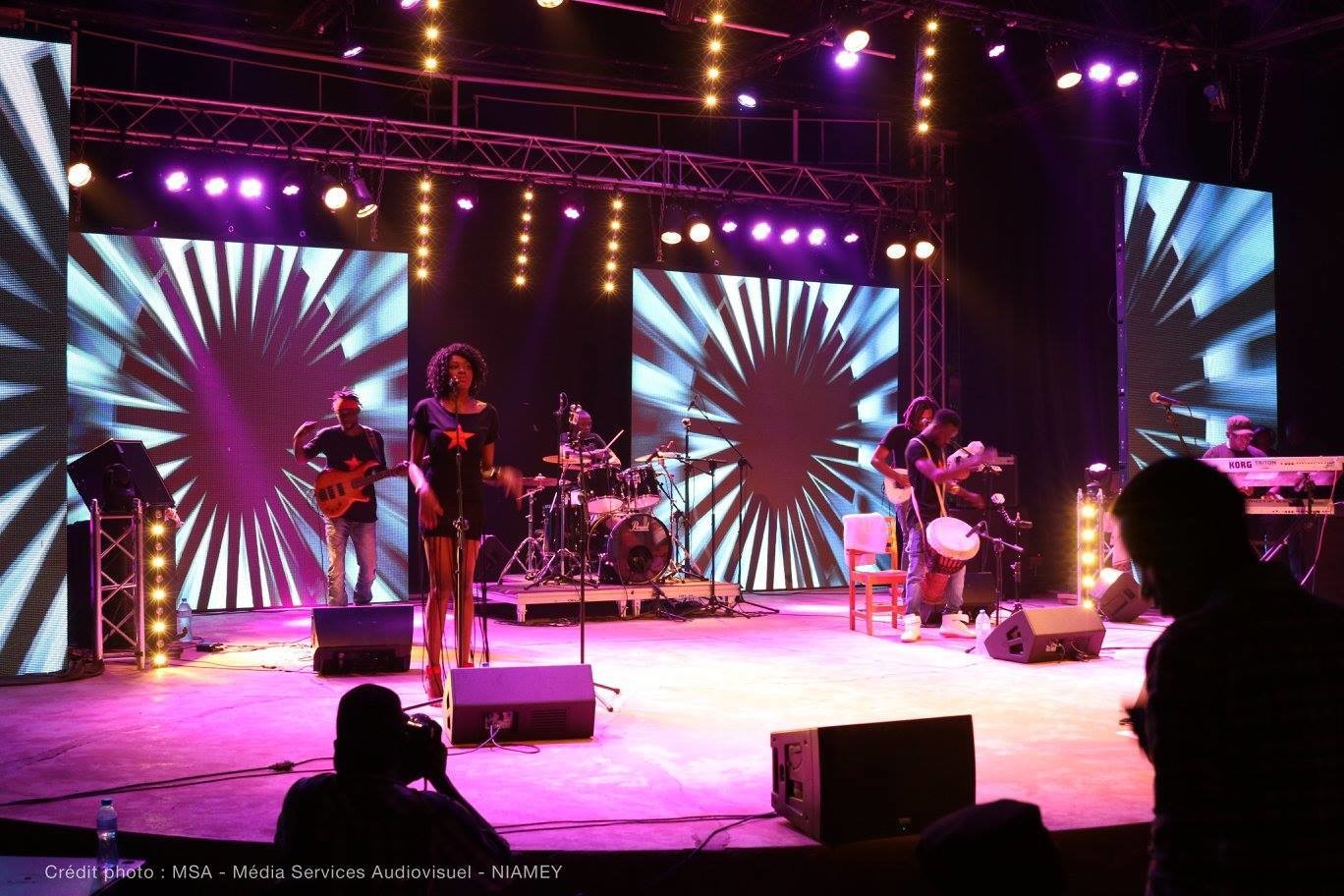 Customizable Gprime Series Indoor Rental LED Screen GOB P1.5 P1.9 P2.6 for Wedding Stage Decoration