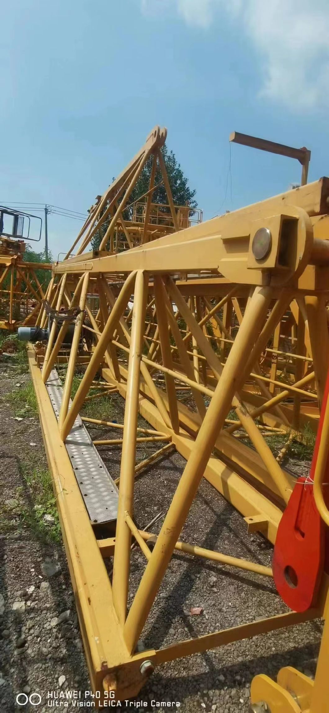 Famous Branded Used Tower Crane 7022 in Perfect Working State Luffing Crane