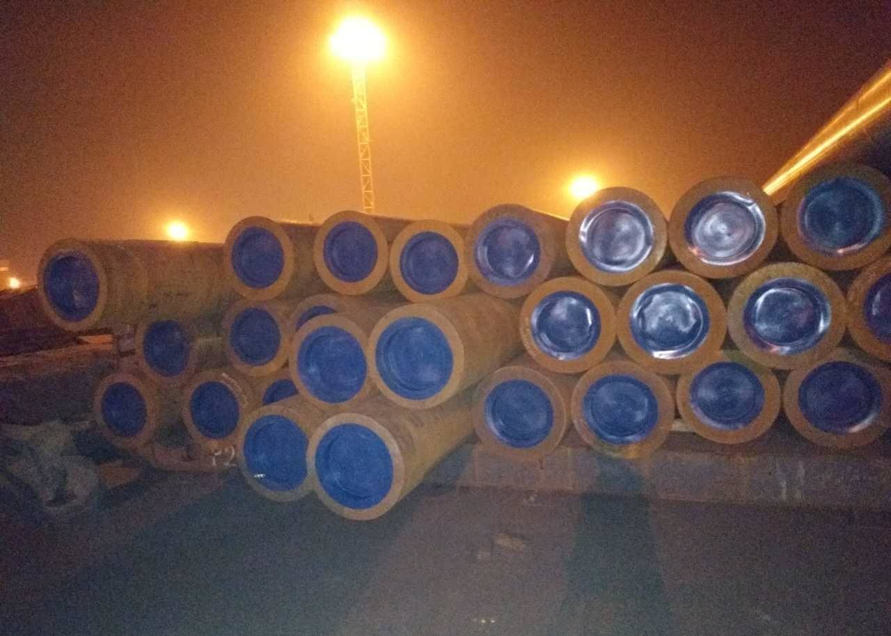 Heat Treatment Seamless Carbon Steel Tube Pipe A333 Grade 4 For Boiler Construction