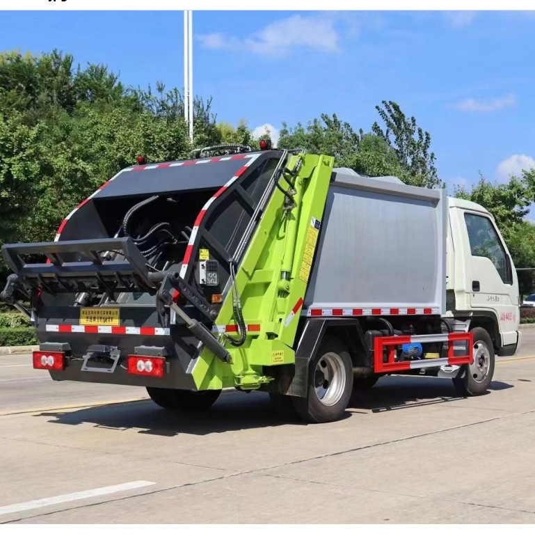 Foton 115hp Waste Compactor Truck 4X2 6 Wheels Garbage Bin Truck