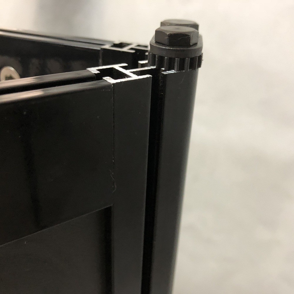 Wall panel with 360° hinges for for versatile portability in multiple workspaces