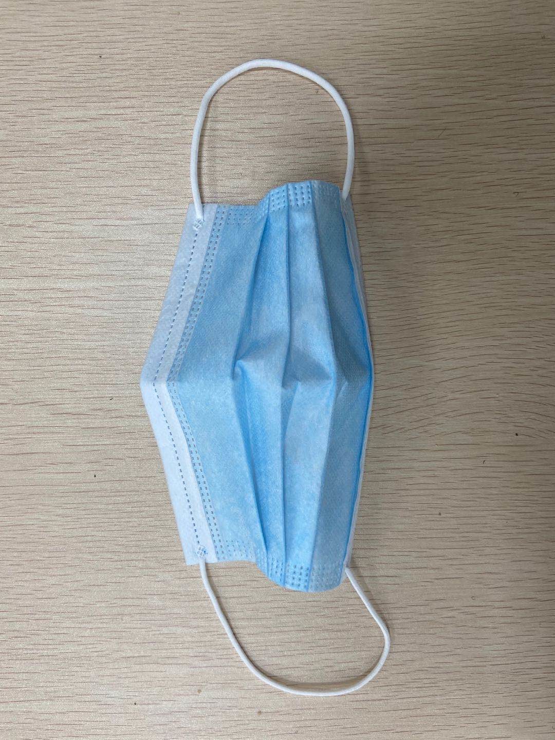 Three Layers Dust Proof Face Mask Easy Breathing OEM Design For Children