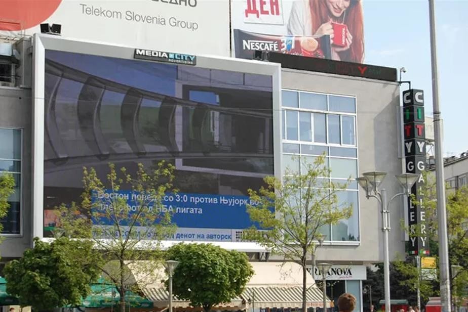 10000nits High Brightness Outdoor Advertising Billboard LED screen 960x960mm
