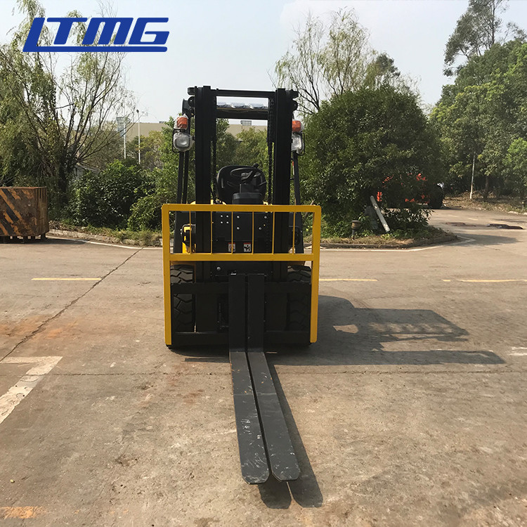 3 Ton Diesel Japanese engine Forklift Truck With 4500mm Triplex Mast Forklift And Free Parts
