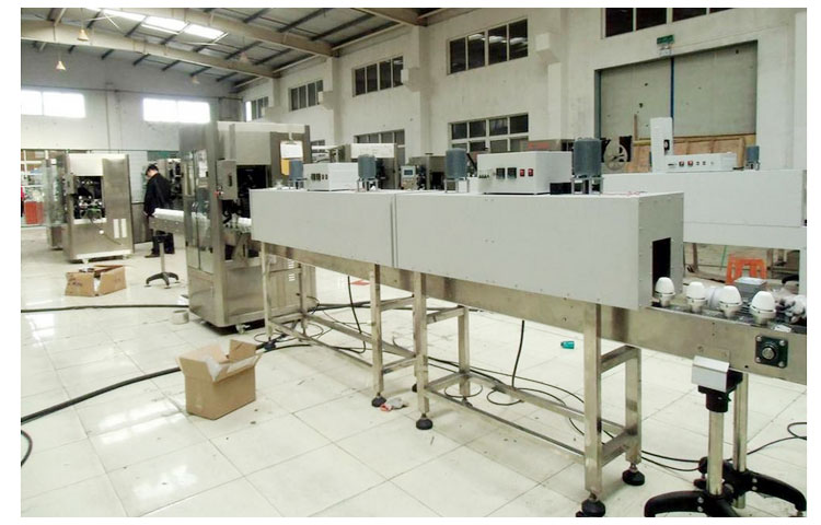 Flat Bottle Labeling Machine , Automatic Bottle Packing Machine 600kg
