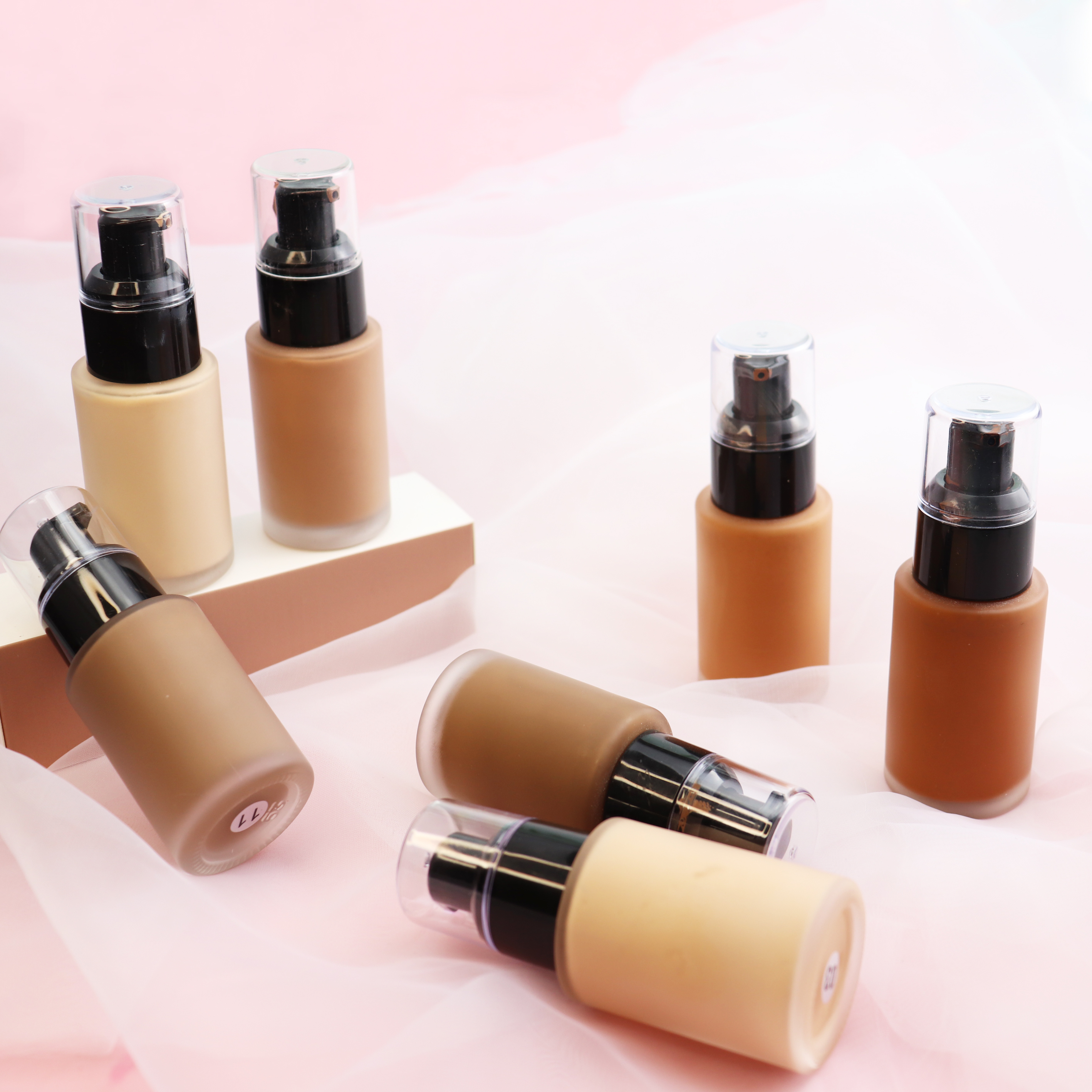 Private Label Cheap 12-Color Full Coverage Liquid Foundation Waterproof Natural Makeup Fair Matte Concealer Sunscreen Whitening