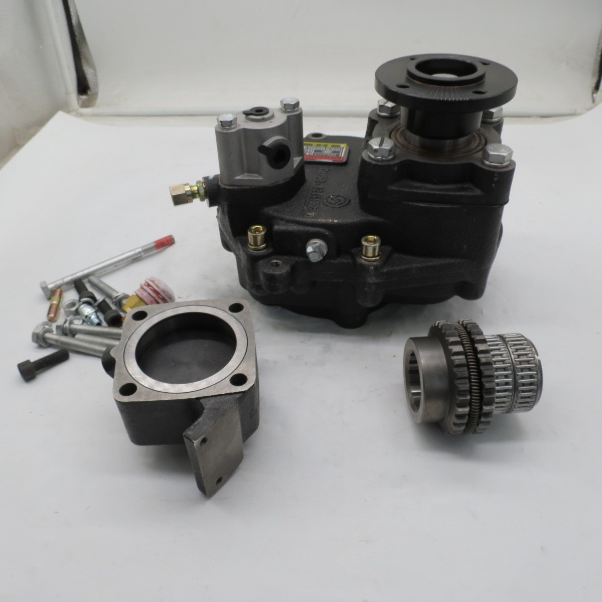 Factory Wholesale Original Pto Pump For SINOTRUK QH50 G5467 Take power FOR 12JSD160T GEARBOX