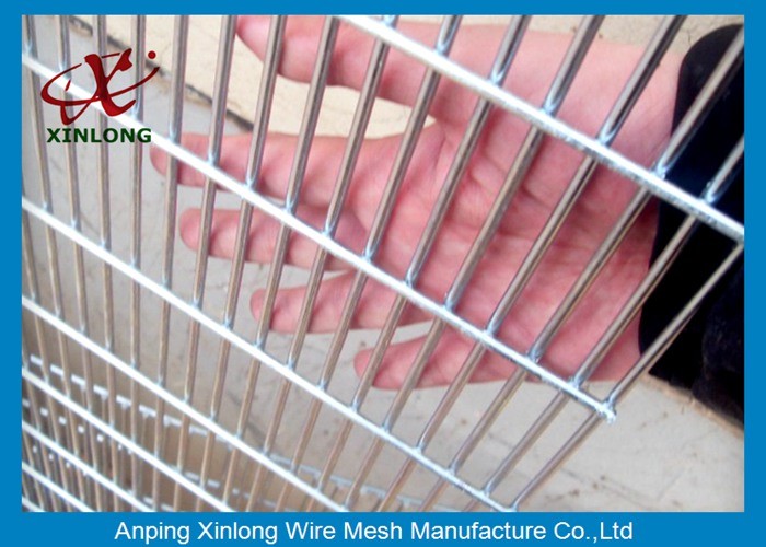 Anti Cutting 358 High Security Fence / Security Mesh Fence For Military Base