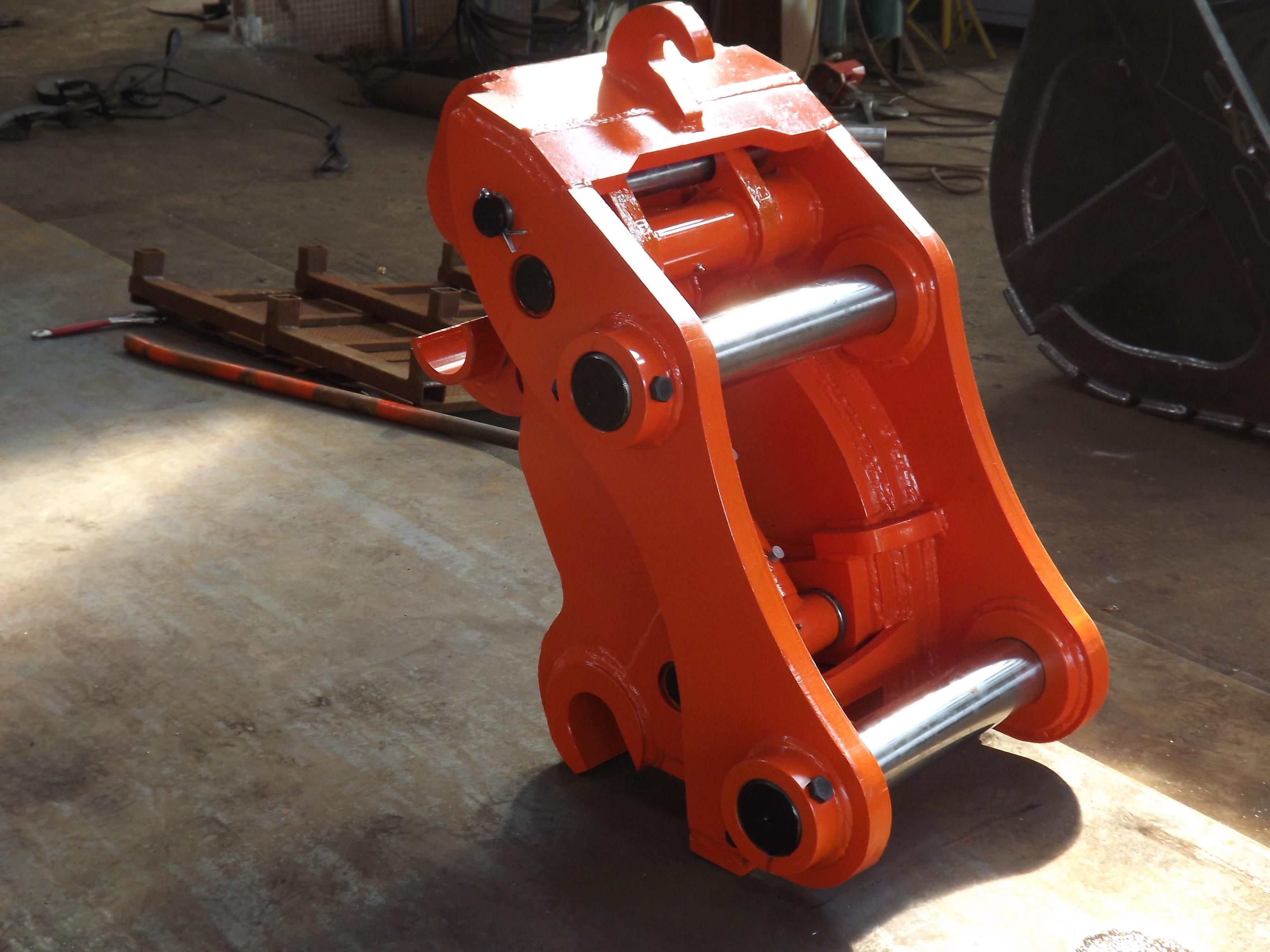 PC PC320 Excavator Hydraulic Quick Hitch / Quick Coupler Q355B