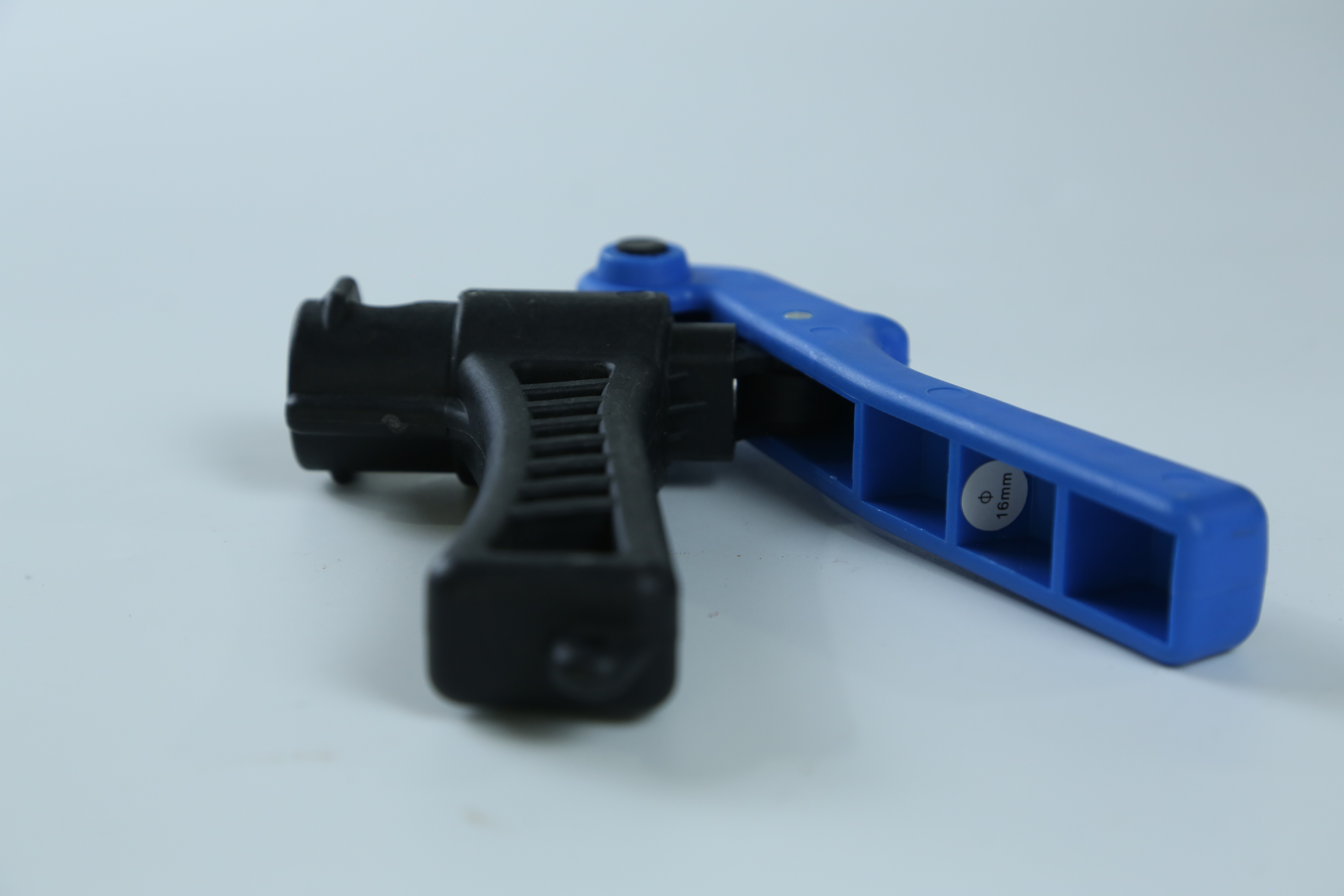 40mm Pipe Hole Puncher Drip Corrosion Resistant Irrigation Pipe Hole Punch