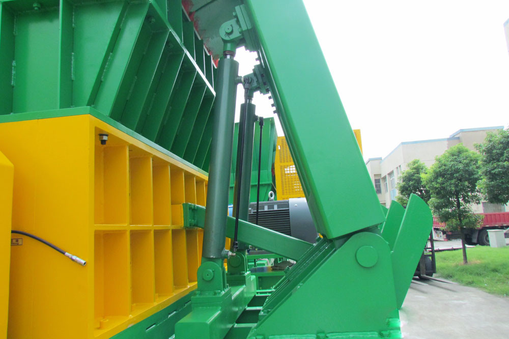 Low Noise 2 Shaft Shredder , Drum Shredder Machine 18.5 KW Liquid Waste