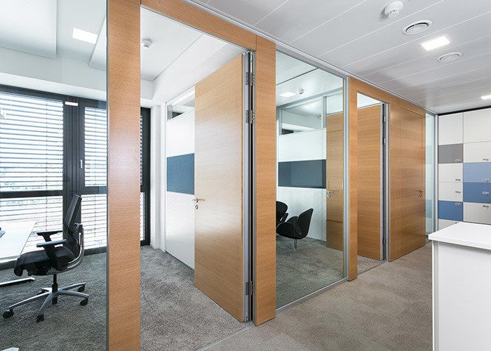 Framed / Frameless Glass Partition Wall System Cutsomized For Insulation Sound