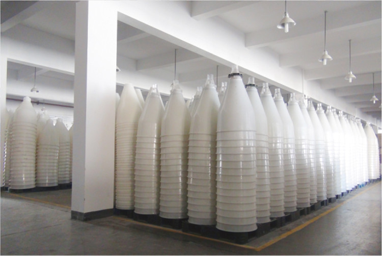 Husbandry Livestock Feeding Equipment Plastic Piglet Feed Trough 80L 100L