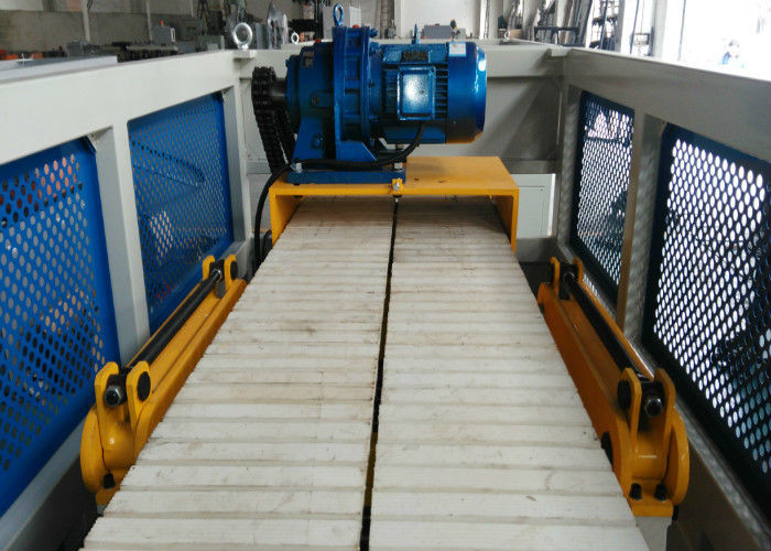 Ceiling Panel PVC Sheet Production Line , PLC Control UPVC Window Making Machine