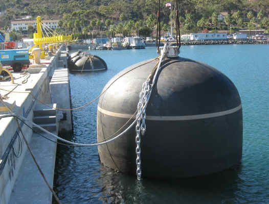 STS Professional Submarine Fenders ISO 17327 Natural Rubber