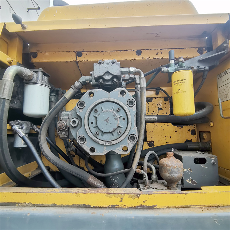 Good Condition Volvo EC360 36 Ton Crawler Excavator in Korea with 1.6m3 Bucket Capacity