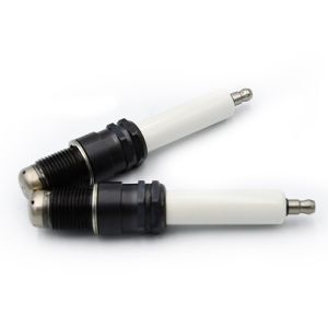 R6GC1-77 Generator Spark Plug M18x1.5 Thread 77 Heat Range for G3520 G3508