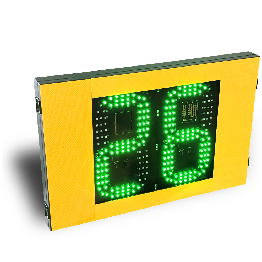 Iron Material Solar Traffic Speed Sign With Red Green Color Display