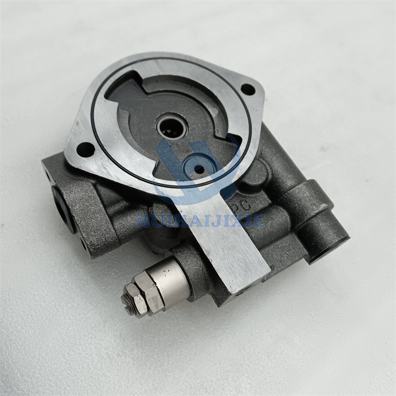 Pilot Gear Pump 704-24-28211 7042428211 for Komatsu Excavator PC150-3 PC150LC-3
