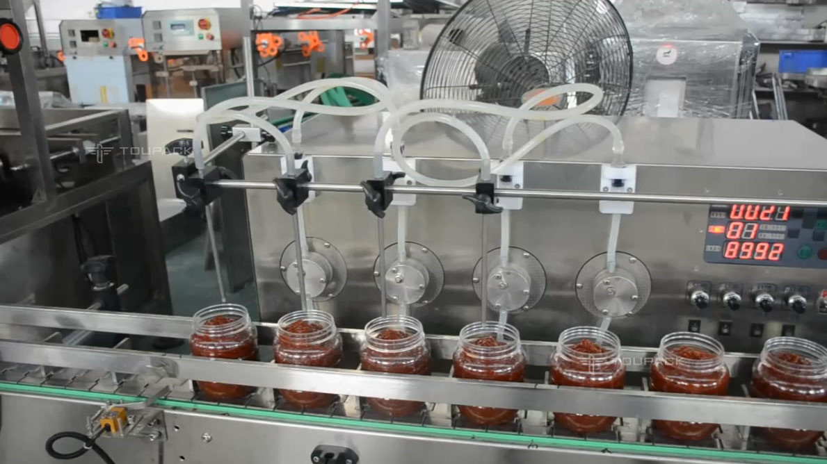 PLC Sauce Packaging Machine Thick Broad Bean Sauce Filling 4 Head Liquid Filling System