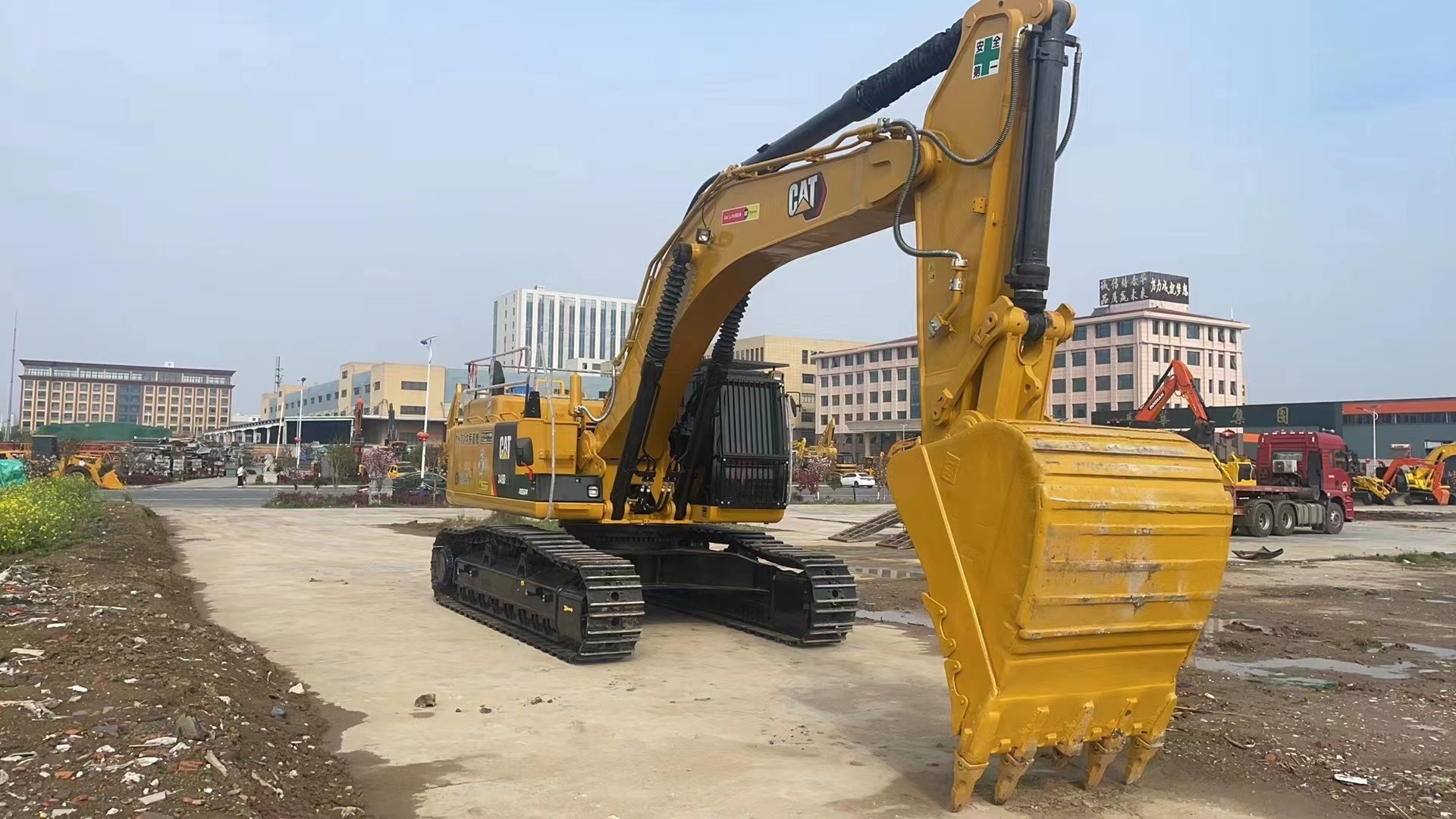 Used Caterpillar 349D2L Hydraulic 2.6m3 Bucket Capacity 90% New In Stock