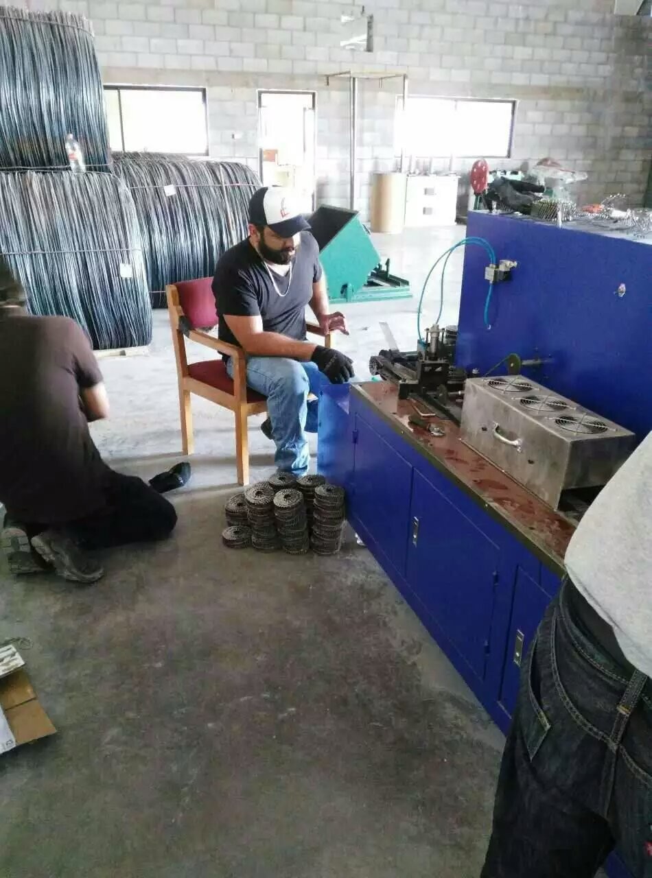 Factory Supply New Designed High Speed Screw Rolling Machine -Help You Work Better