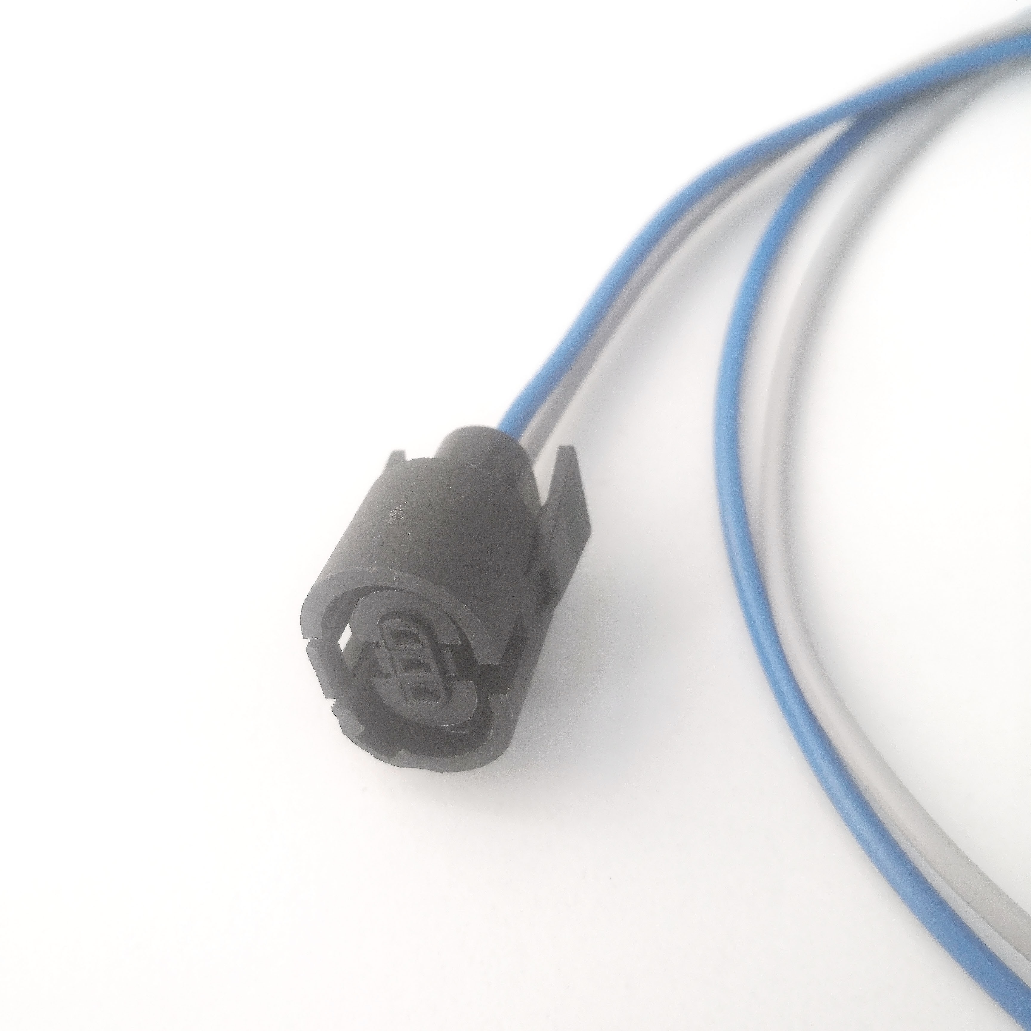 Custom H4 Headlight LED Light Bulb Socket Wire Wiring Harness for EURO Market Demand