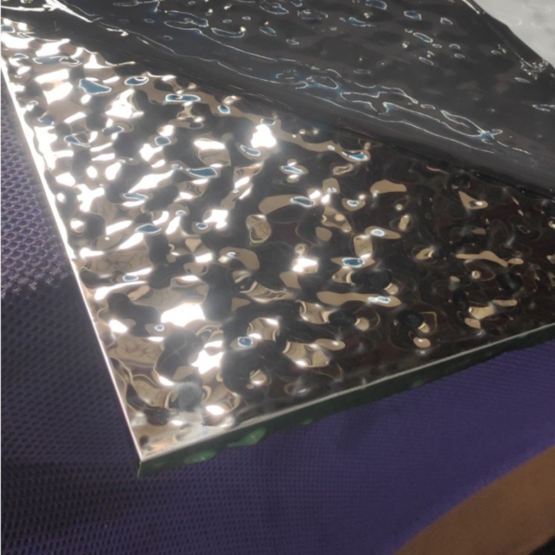Stainless Steel Water Ripple SS Sheet Grade304 Silver / Mirror 0.8mm Thick 1219*2438mm To Redesign ANight Club