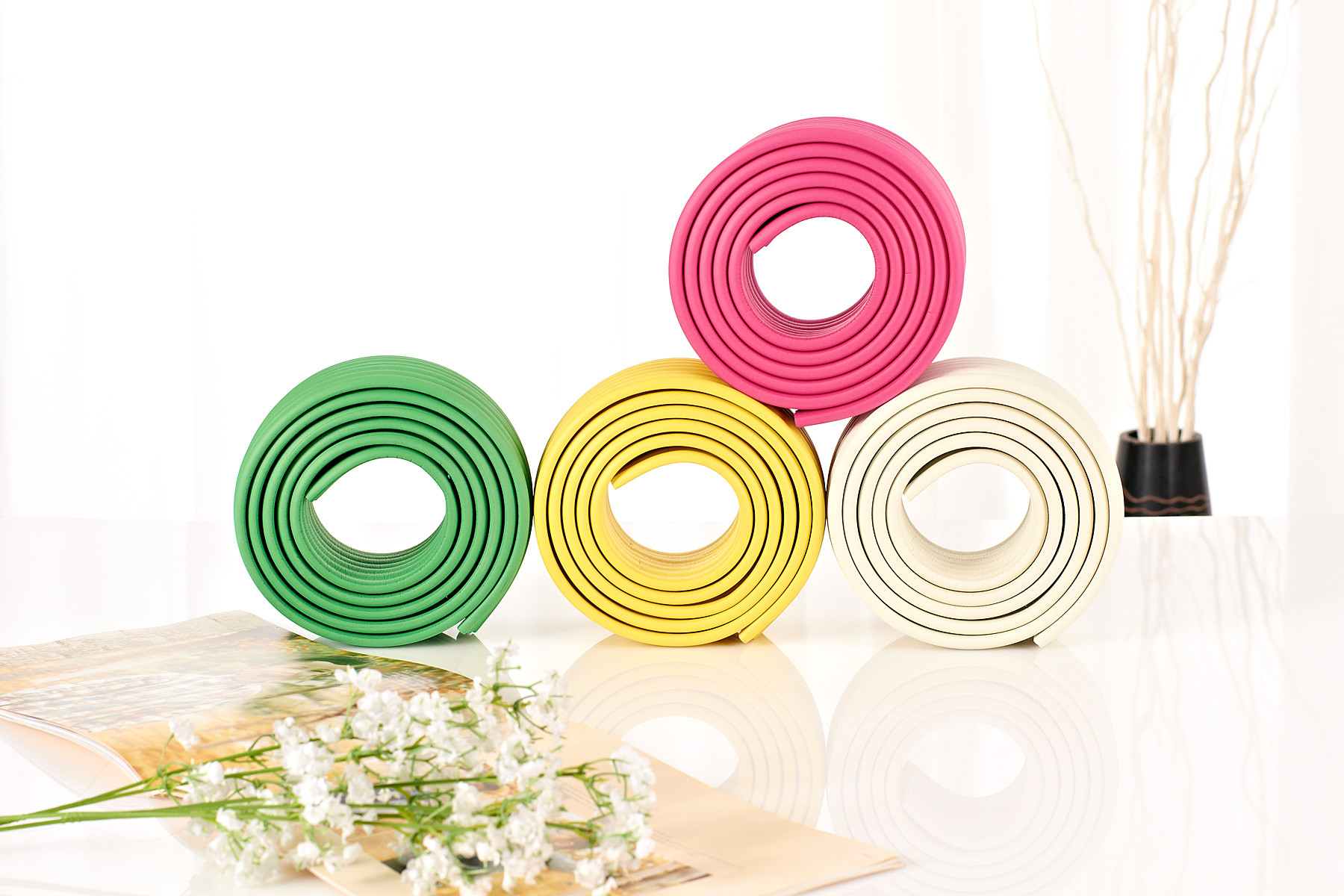 Custom Color Baby Safety Corner Guards Stick Edge Protector ROHS Certification