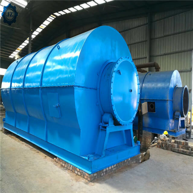 10 Ton Batch Type Solid Waste Tyre Plastic Pyrolysis Plant With Zero Emission