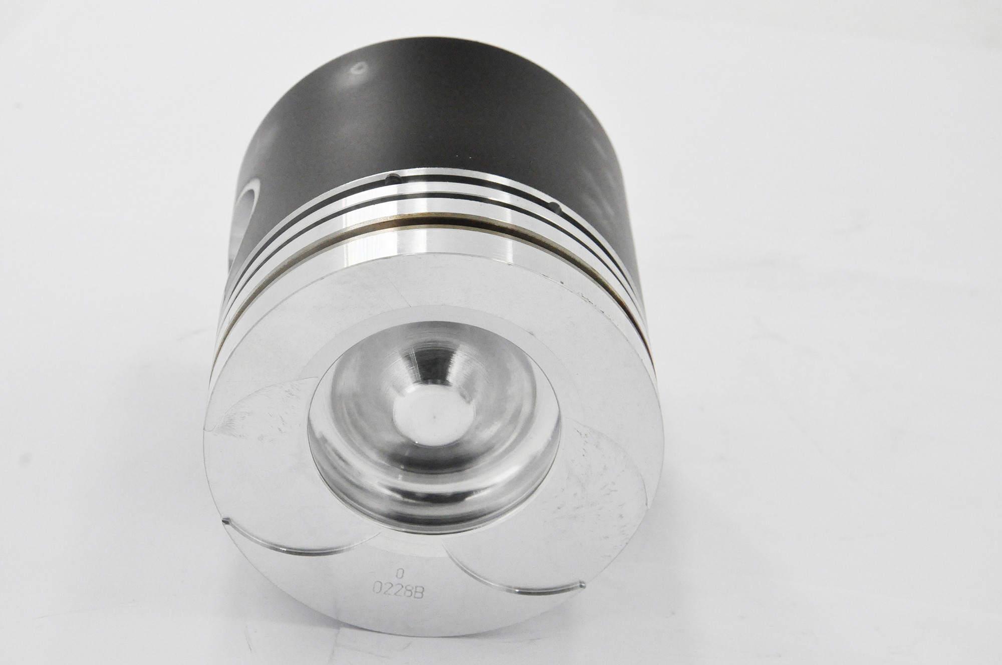 Engine Piston Doosan Excavator Parts Construction Machinery Parts Engine Piston DE12 For Doosan Daewoo