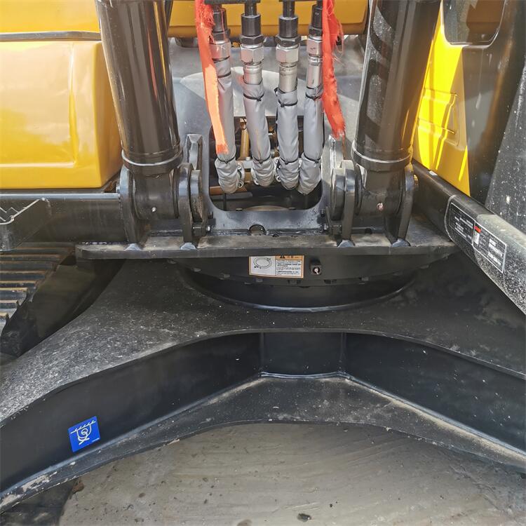Multifunctional SANY SY135C Excavator with Original Hydraulic Pump and ISUZU Engine