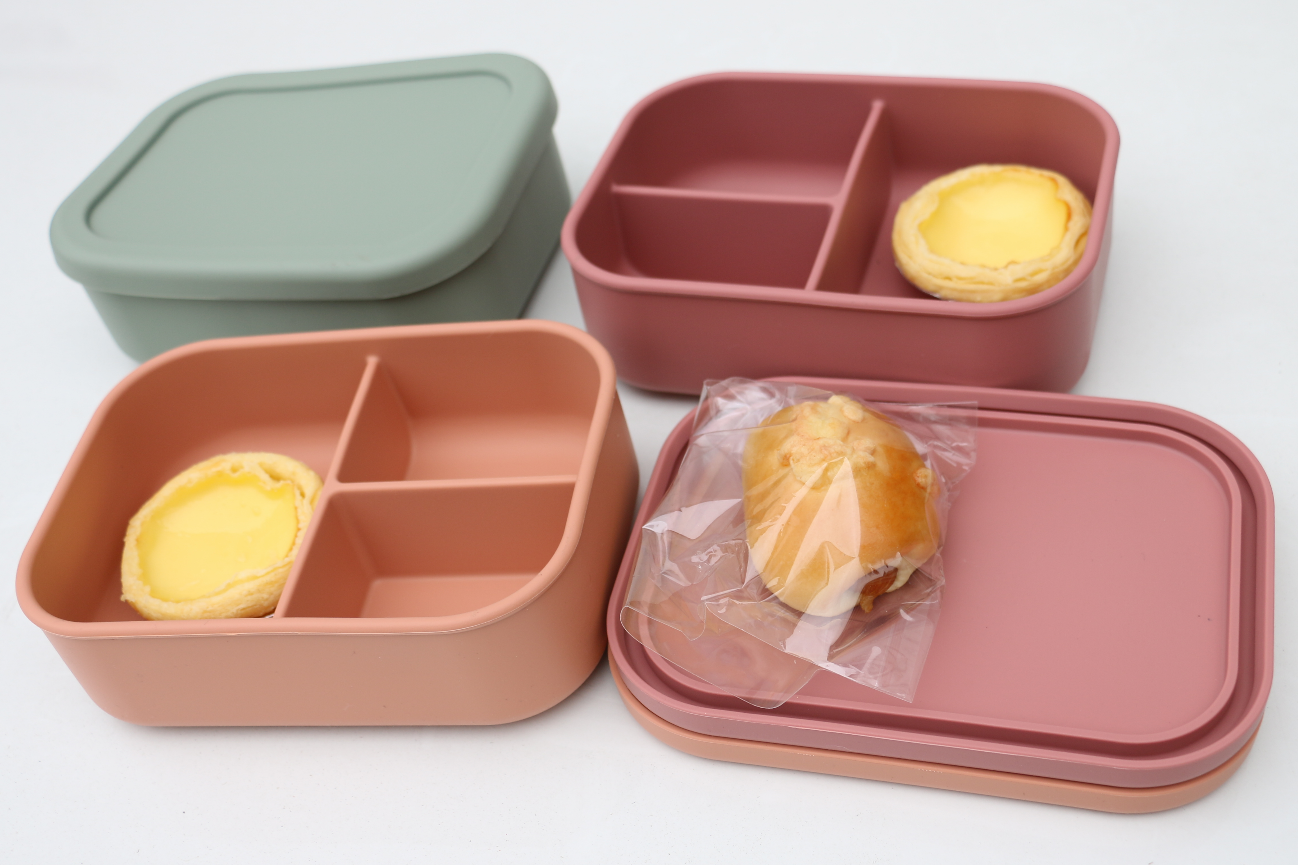 3 Compartment Silicone Lunch Containers , Reusable Silicone Bento Lunch Box Leak Proof