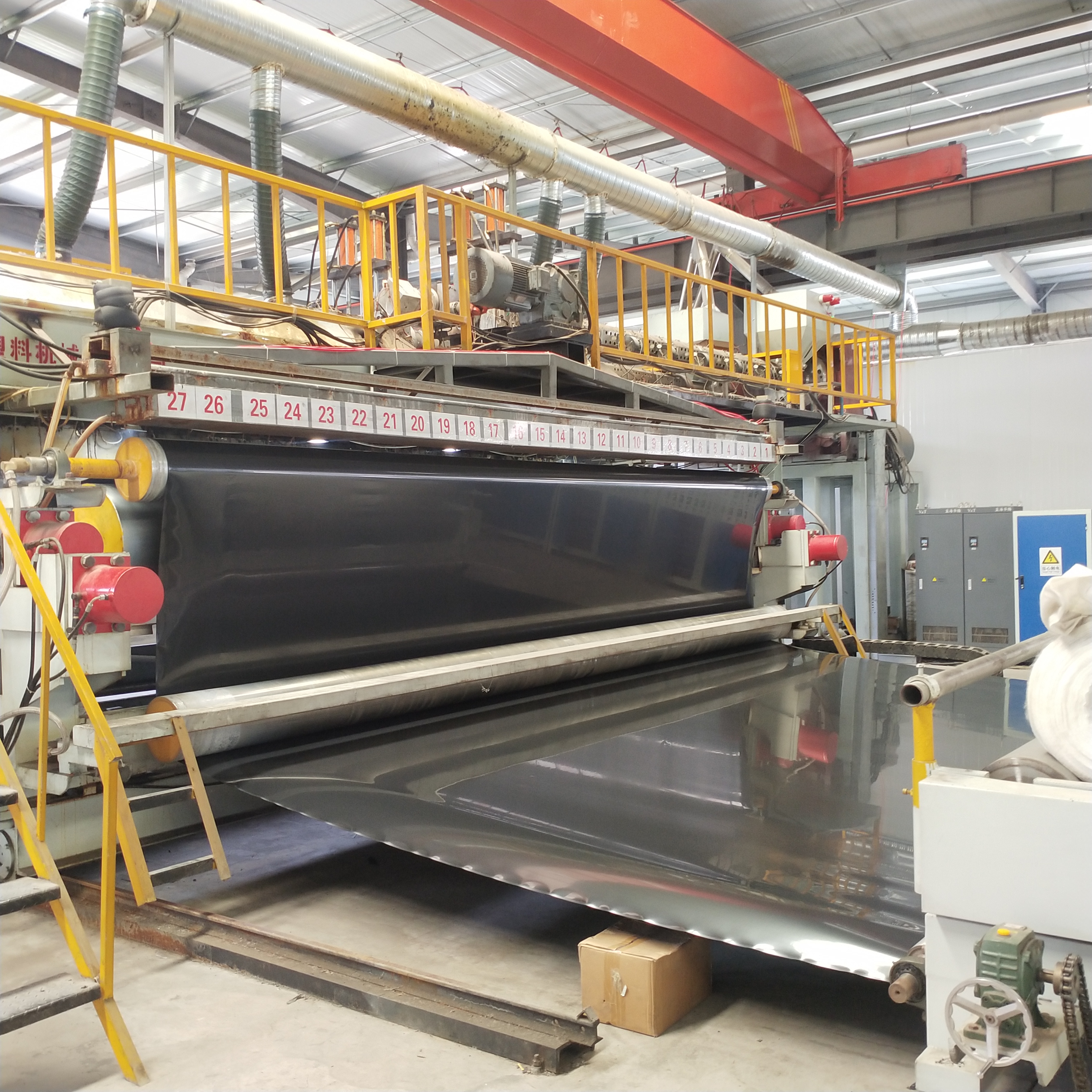 Both Side Smooth/Textured 0.5mm HDPE Geomembrane Liner Sheet for Fish Farming Pond Liner