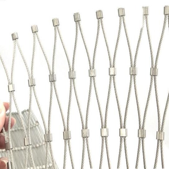 Quality Flexible Woven Plain Weave Stainless Steel Rope Mesh With 1*10m/2*5m/2*3m/10*10m Boundary Dimension For Bridge Fence for sale