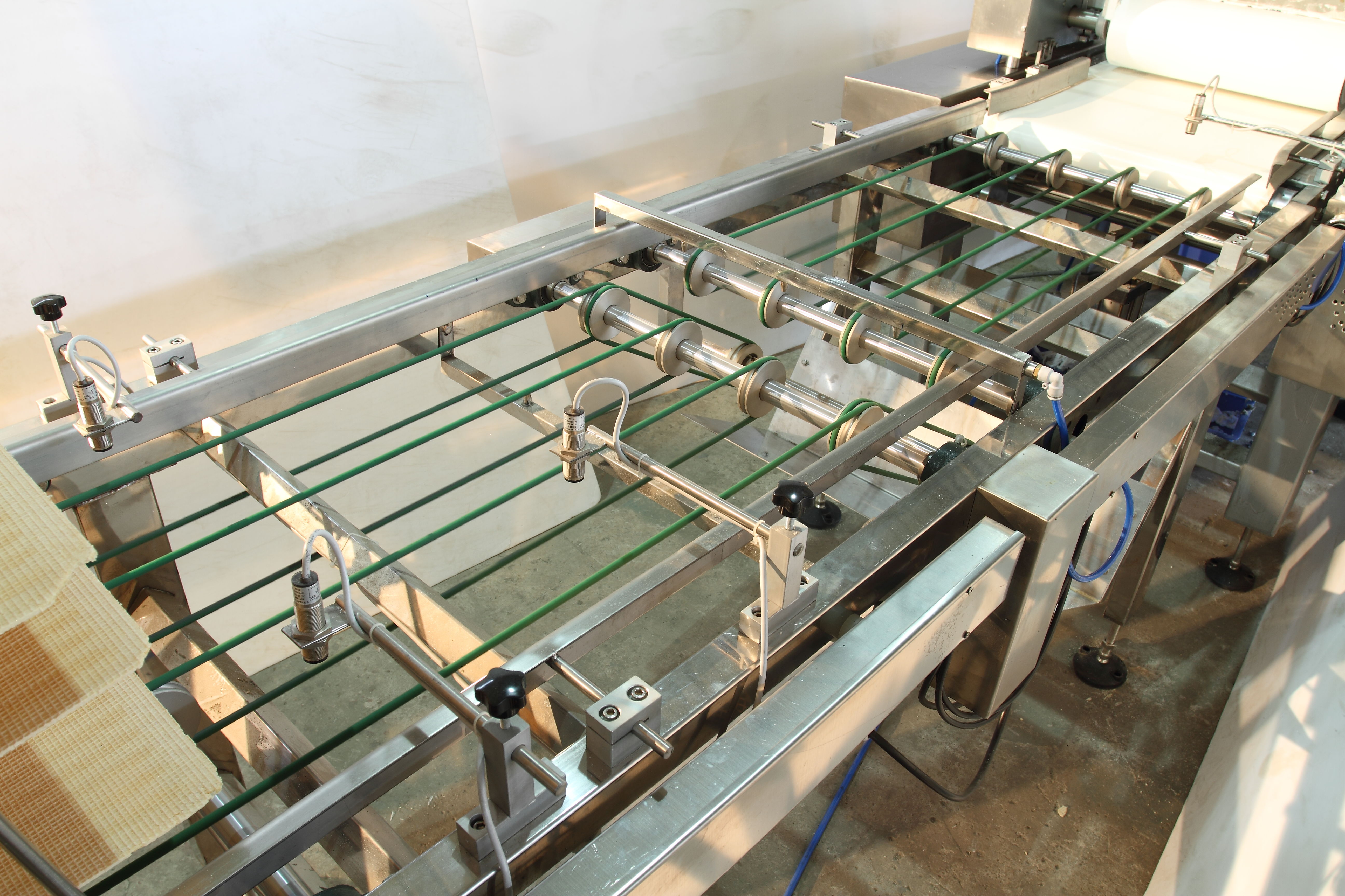 Full Automatic Skywin Chocolate Coated Wafer Biscuit Making Machine