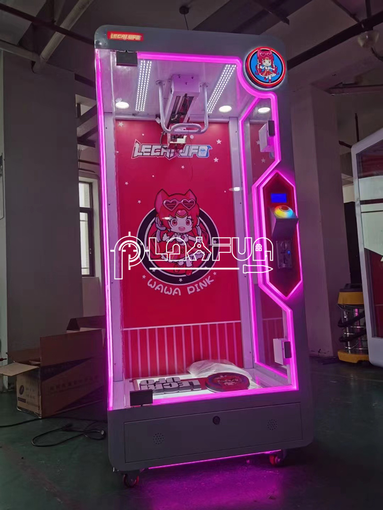 PLAYFUN New Design Coin-operated Smart Cut Prize Gift Vending Machine
