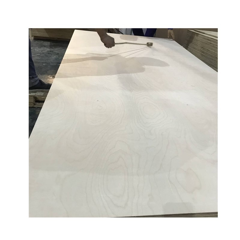 1220*2440mm Sapele Faced Plywood