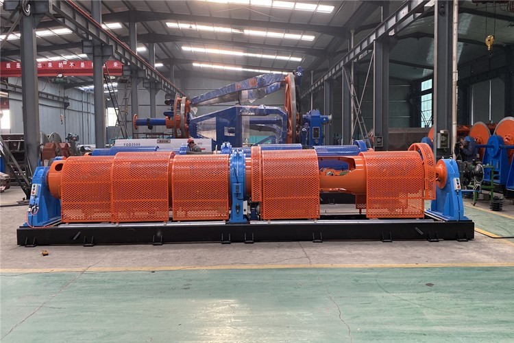 800r/Min Rotating Speed Tubular Stranding Machine For 630 Bobbin